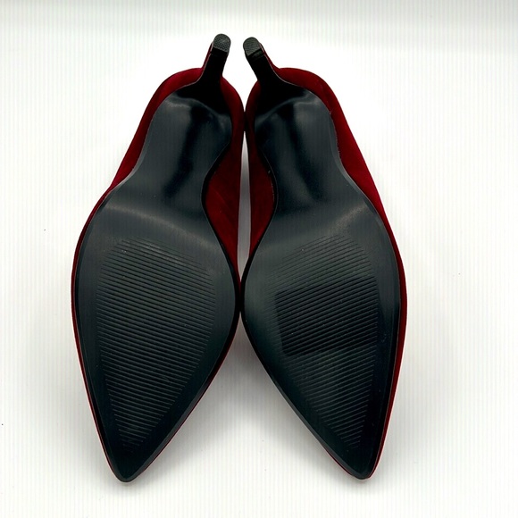 ✨🎄✨ K&M Bordeaux Red Velvet Heels Size 8B NWT - Picture 9 of 11